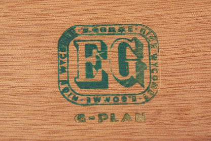 Quadrille ヴィンテージ ワードローブ (1780)