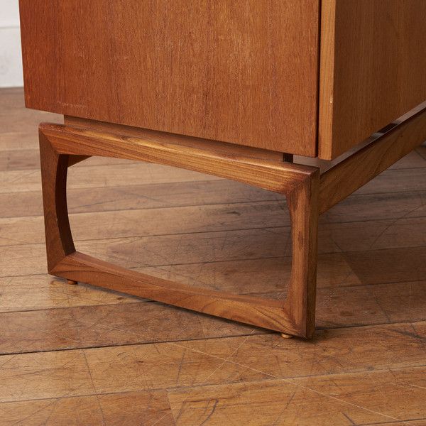 Quadrille ヴィンテージ ワードローブ (1780)