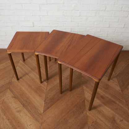 デンマーク ヴィンテージ ネストテーブル