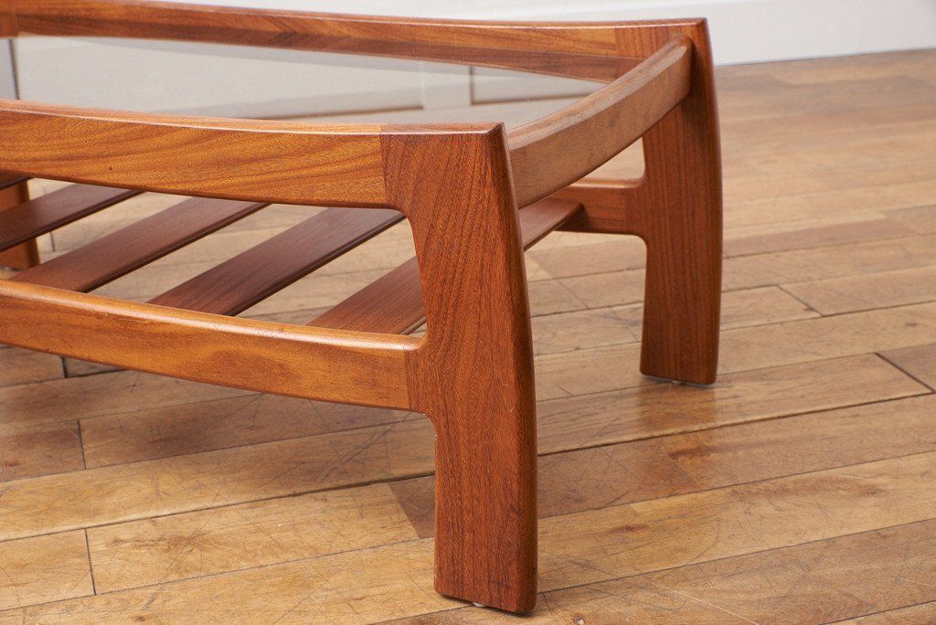 カトリーナ コーヒーテーブル