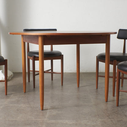 英国ヴィンテージ ラウンドダイニングテーブル