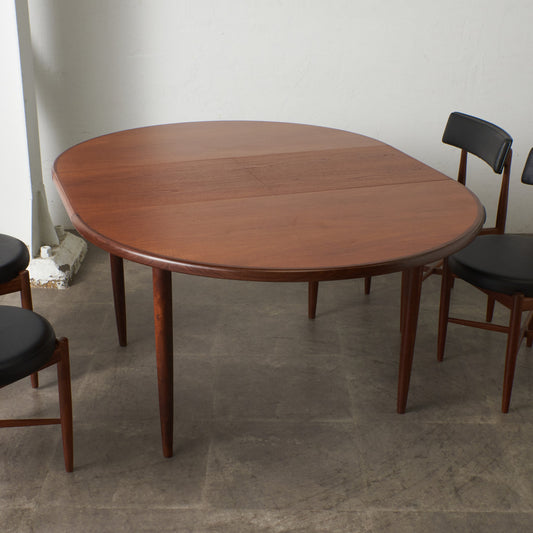 エクステンション ラウンドダイニングテーブル