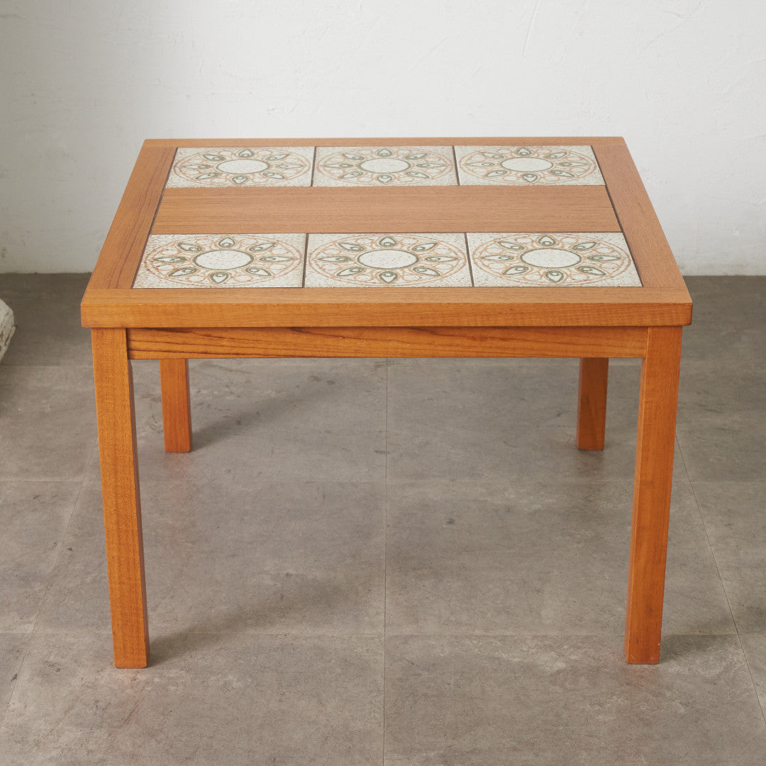 ブロカント　テーブル　タイルトップ ヴィンテージ タイルトップ コーヒーテーブル – rocca rocca