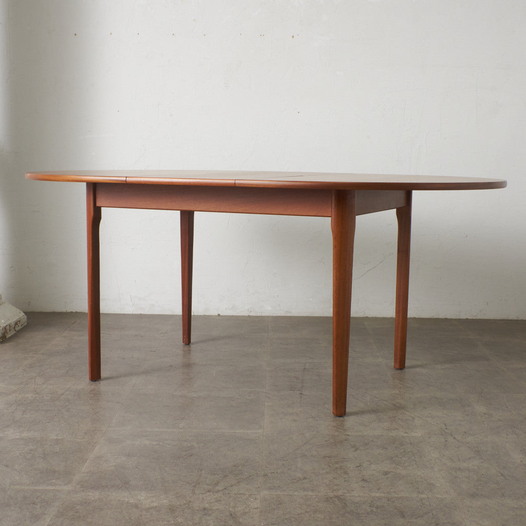 ヴィンテージ エクステンション オーバルダイニングテーブル