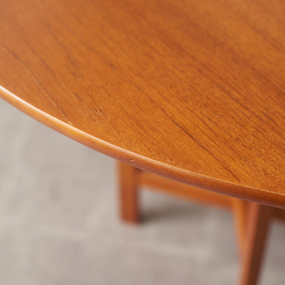 ドロップリーフゲートレッグテーブル