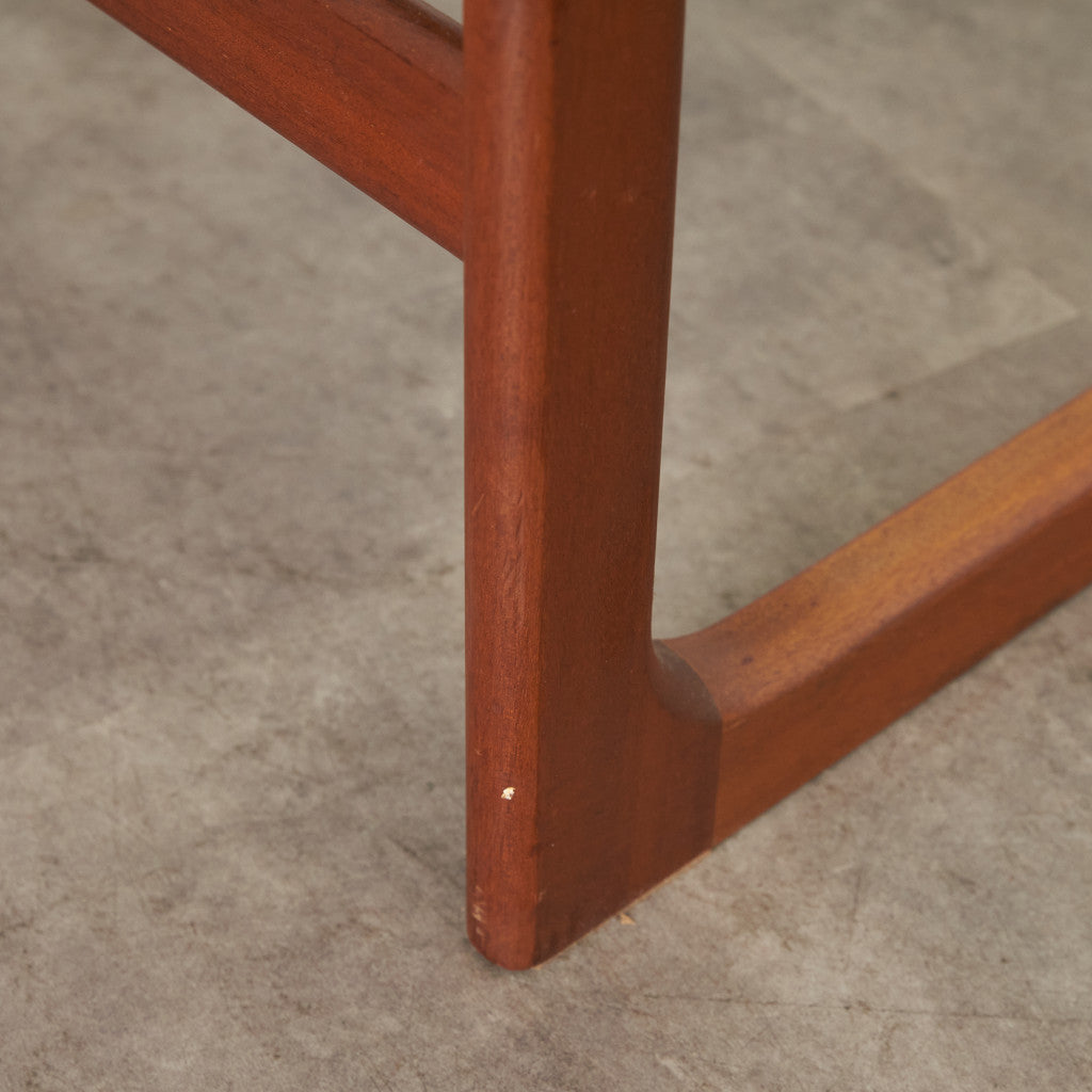 ヴィンテージ 拡張式天板付き ネストテーブル