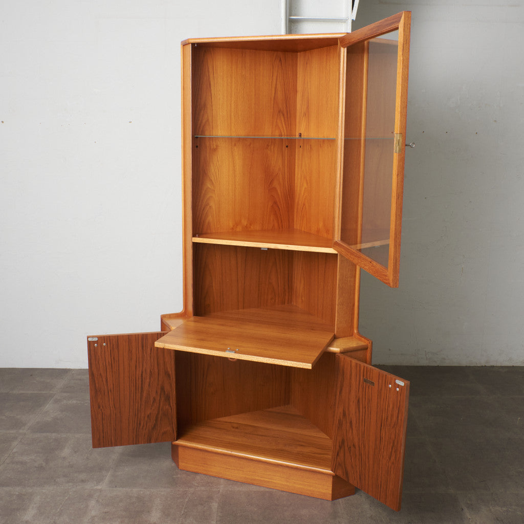 1970's　ヴィンテージ　フレンチ　ポップ　アーチ　ルーバー　扉　キャビネット 1970's ヴィンテージ フレンチ ポップ アーチ ルーバー 扉