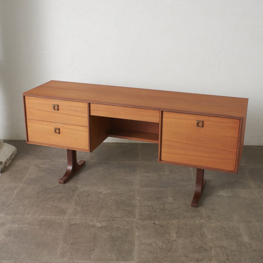 Form FIVE ヴィンテージデスク (2000)