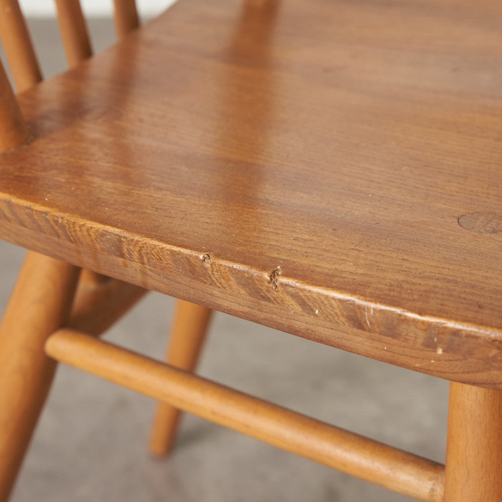 スティックバックチェア