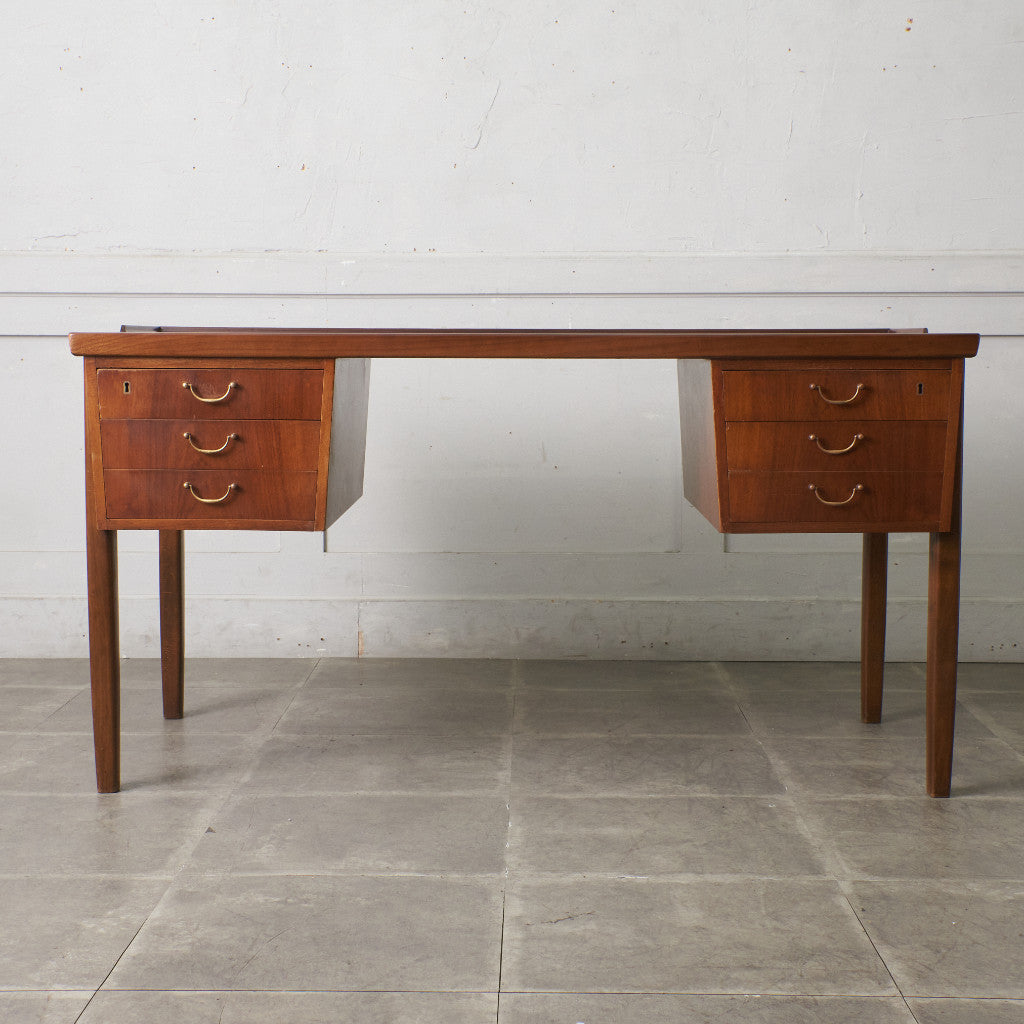 デンマーク製ヴィンテージ 両袖デスク