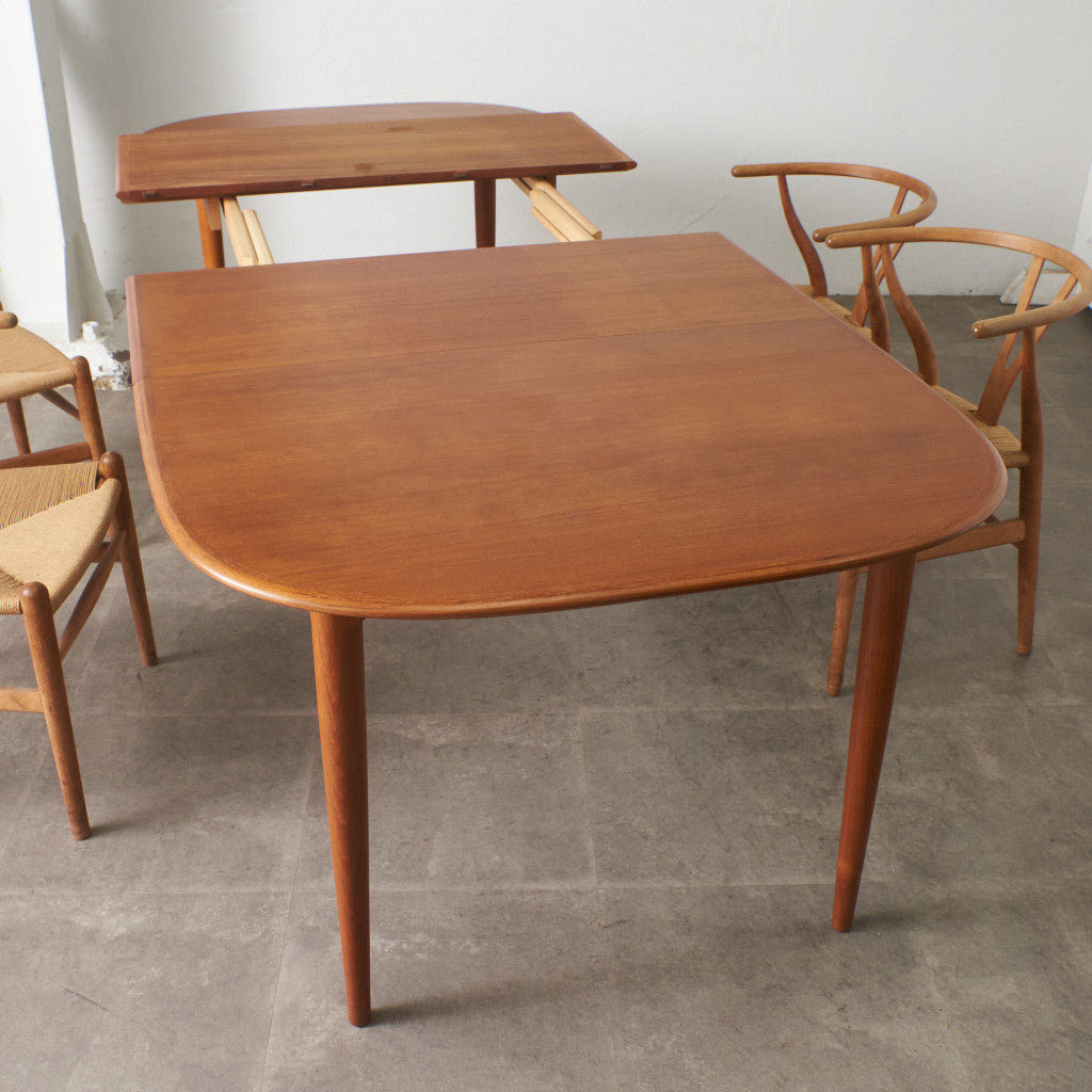 ヴィンテージ エクステンション ダイニングテーブル