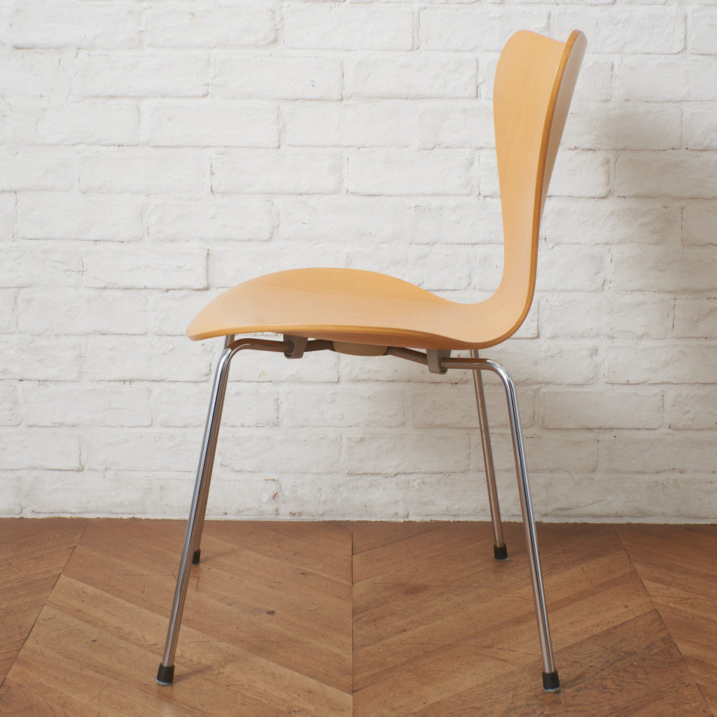 フリッツハンセン アルネ・ヤコブセン セブンチェア ビーチナチュラル 美品 ③ セブンチェア / ビーチ – rocca rocca