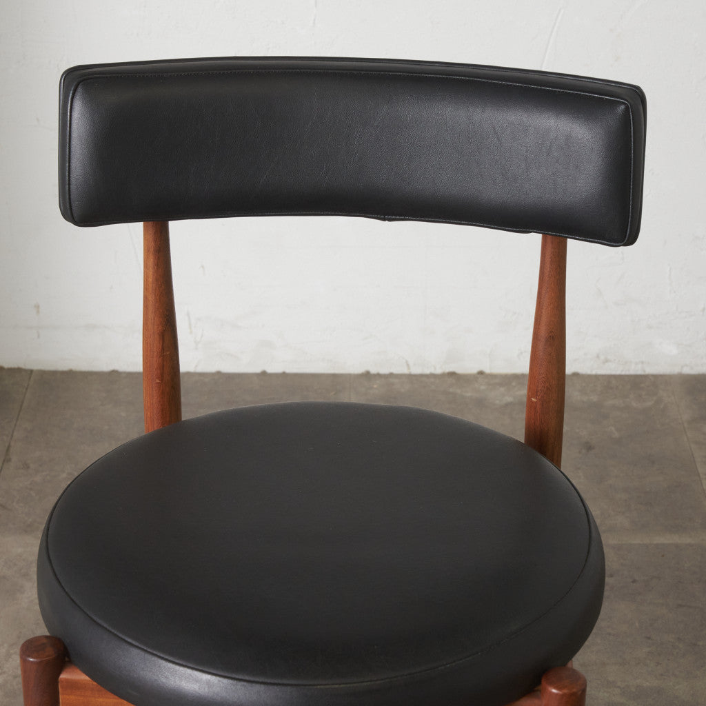 サーキュラーチェア