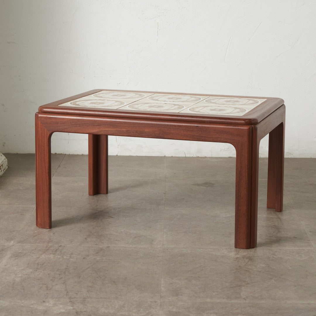 G-PLAN(ジープラン) /タイル ガラストップ コーヒーテーブル G-PLAN(ジープラン) / TILE & GLASS TOP COFFEE TABLE タイル