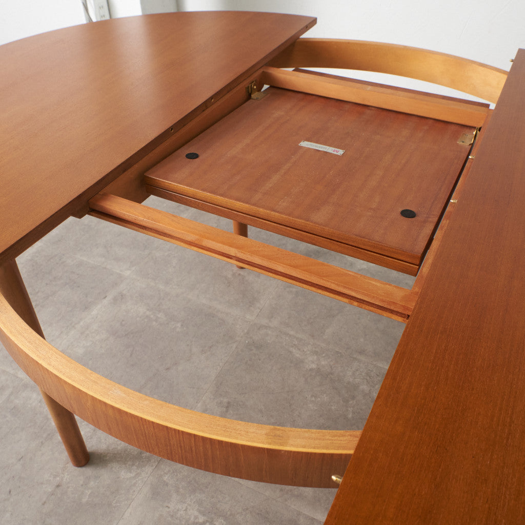 エクステンション ラウンドダイニングテーブル