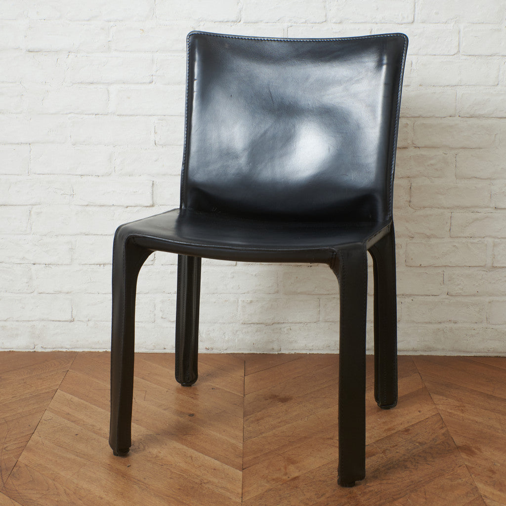 412 CAB アームレスチェア