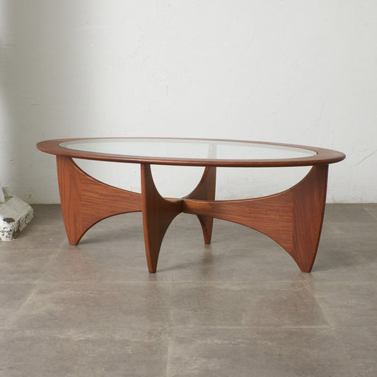 astro オーバルコーヒーテーブル