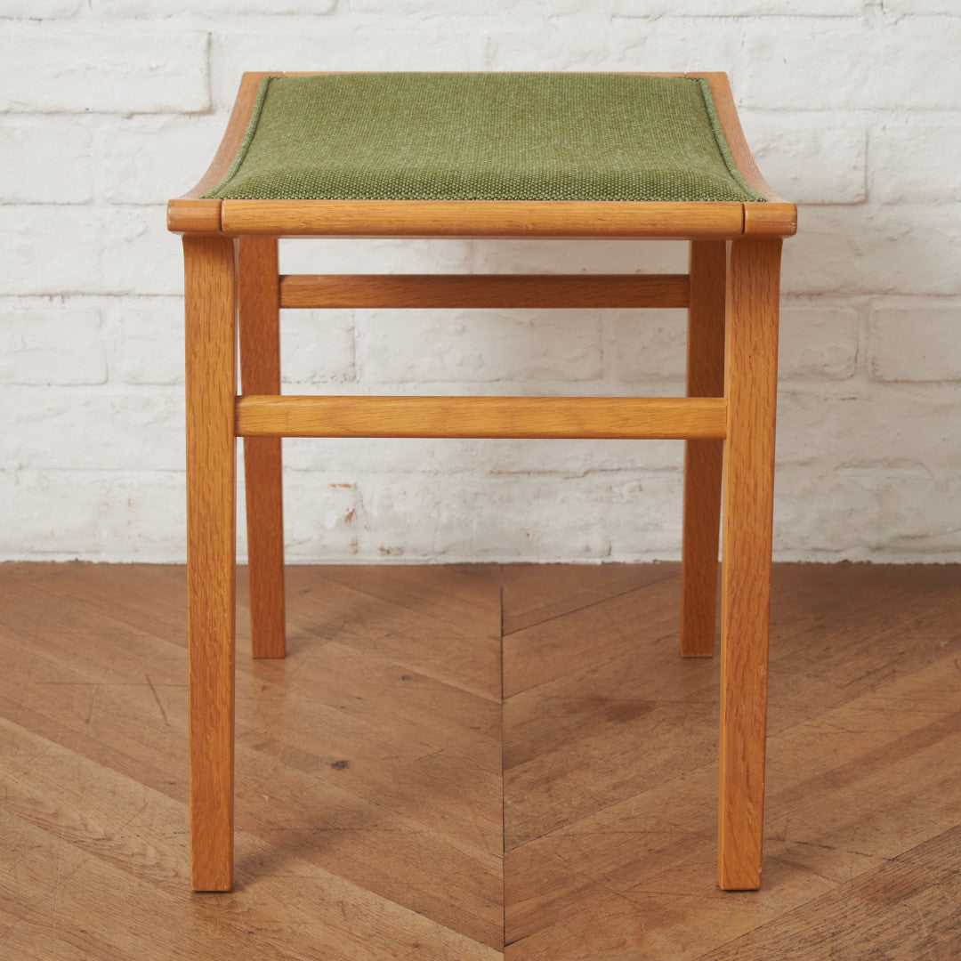 スツール・オットマン｜英国・北欧のヴィンテージ＆クラシック