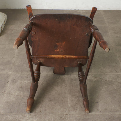 英国アンティーク ホイールバックウィンザーアームチェア