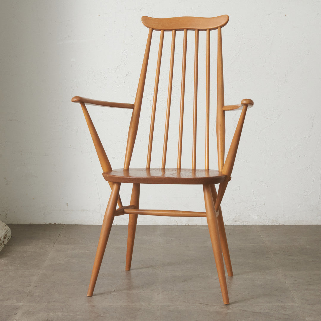 ヴィンテージのイージーチェア多数入荷｜英国・北欧など｜rocca rocca