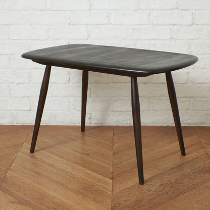 オケージョナルテーブル