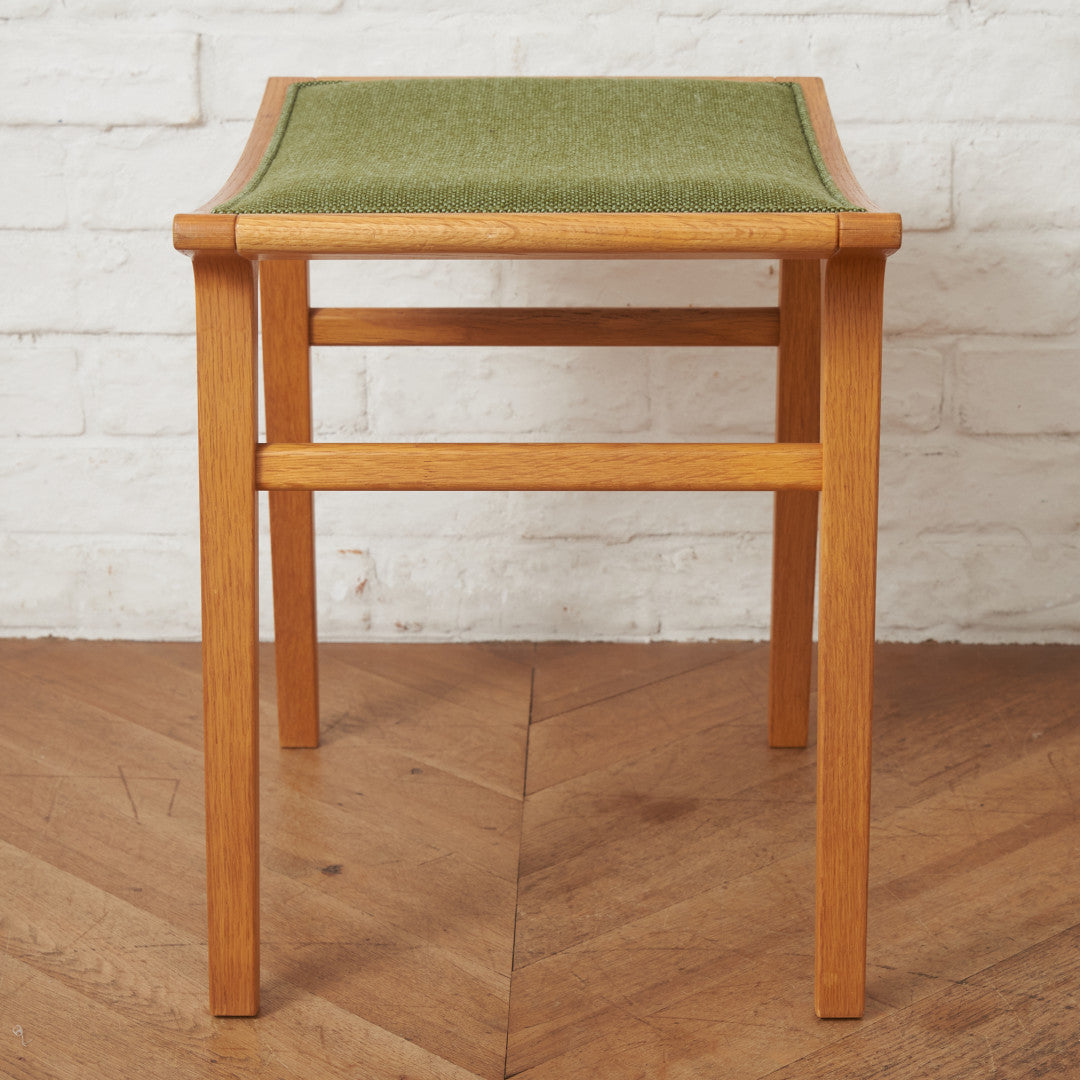 【天童木工】 スツール　T-5576NA-ST　 価格¥63,250円 スツール / T-5576NA-ST – rocca rocca