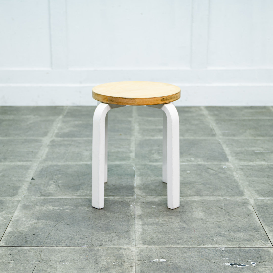 Artek スツール E60 / ナチュラル