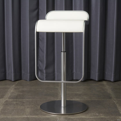 LEM 本革張りスツール