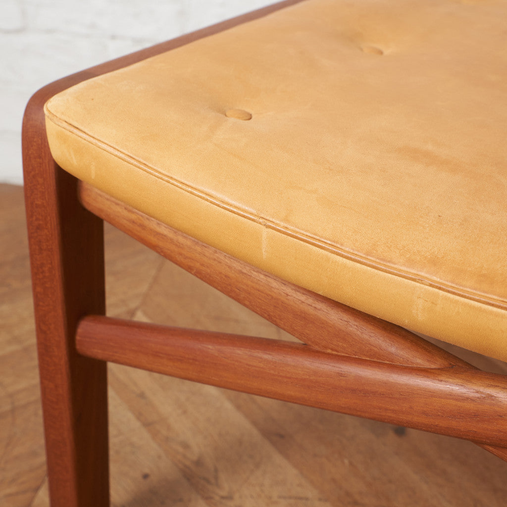 デンマーク製ヴィンテージ ヌメ革 スツール