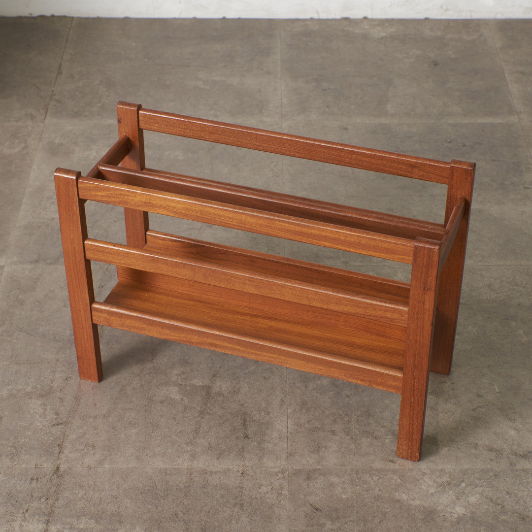 英国ヴィンテージ マガジンラック