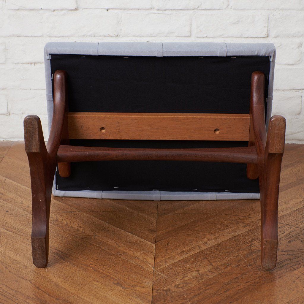 Fresco ホエールレッグ ドレッシングスツール(6820) / 張替済