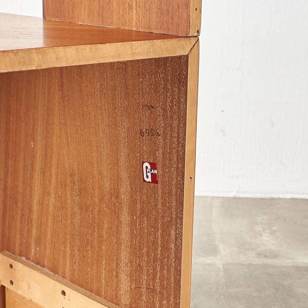 Form FIVE ウォールユニット  凹型コーナーキャビネット