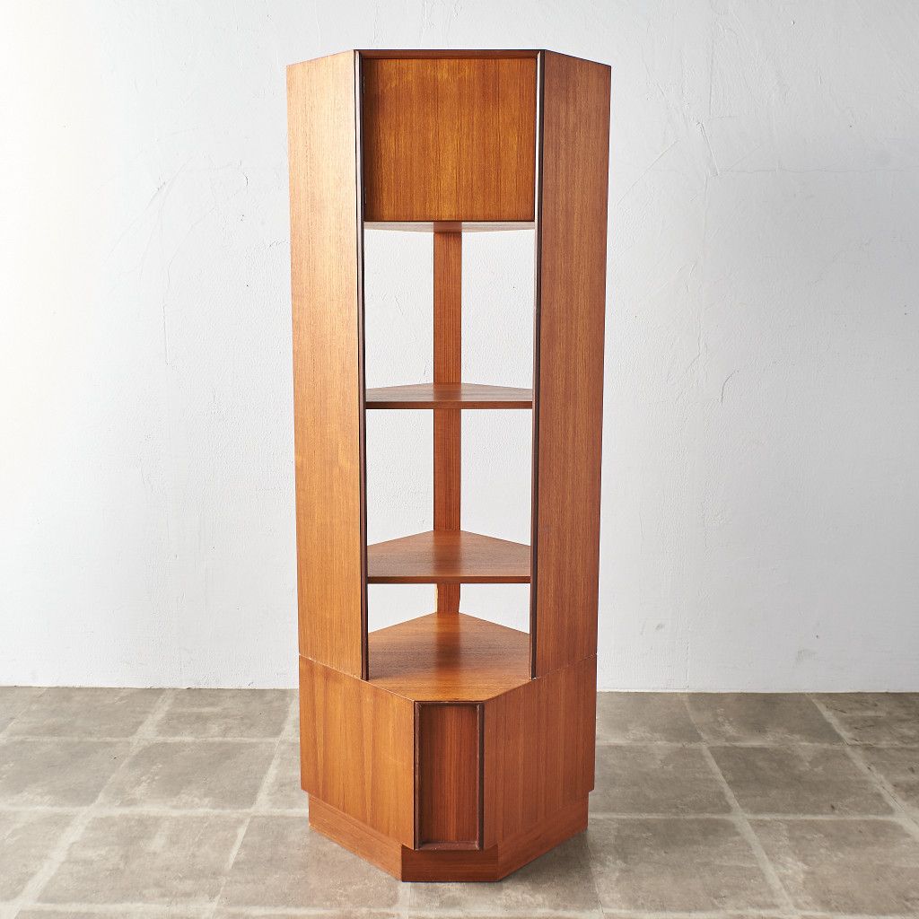 Form FIVE ウォールユニット  凹型コーナーキャビネット