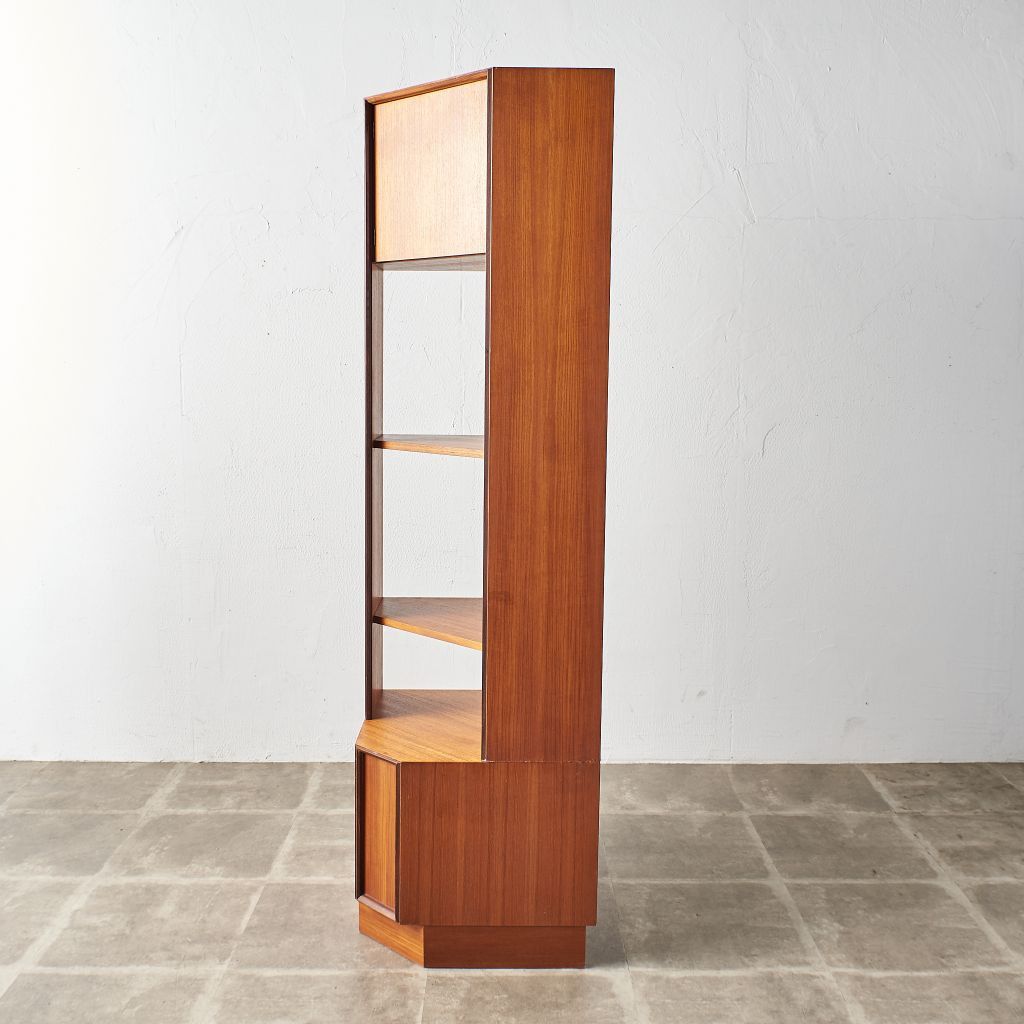 Form FIVE ウォールユニット  凹型コーナーキャビネット