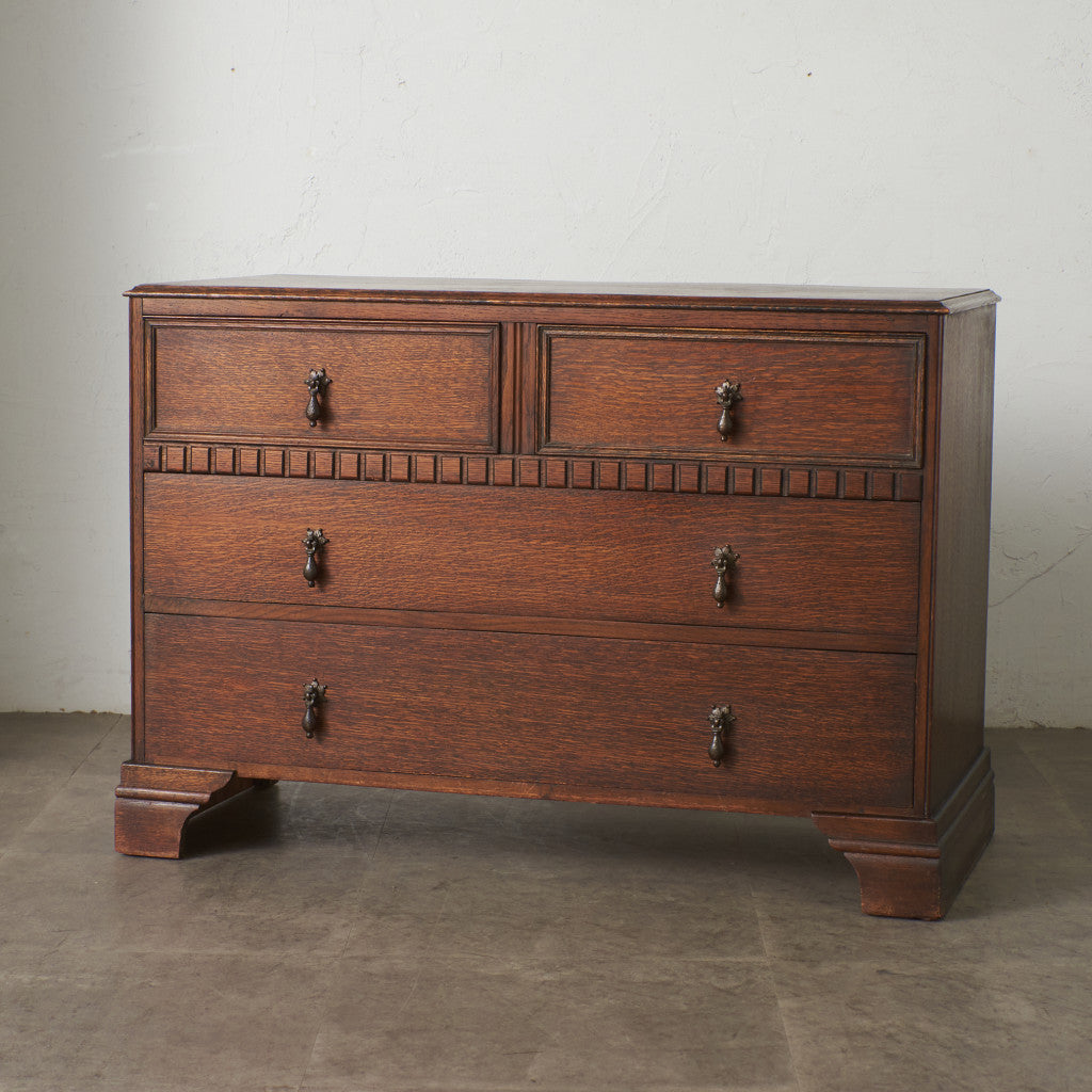 英国クラシック 3段チェスト