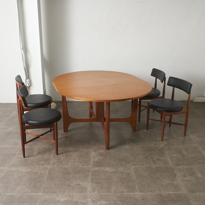 ドロップリーフゲートレッグテーブル