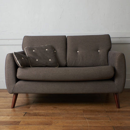 The Sixty Three 2シーターソファ