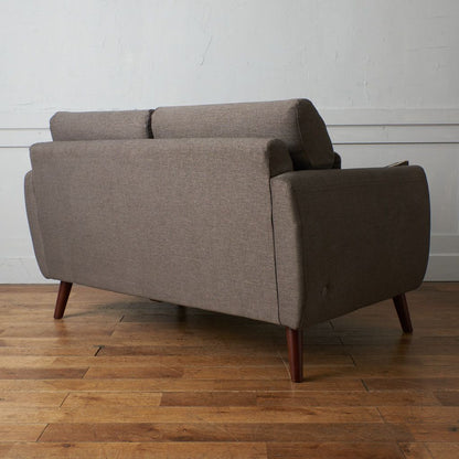 The Sixty Three 2シーターソファ