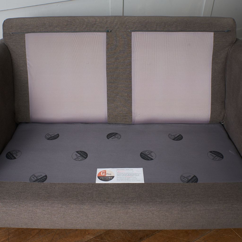 The Sixty Three 2シーターソファ