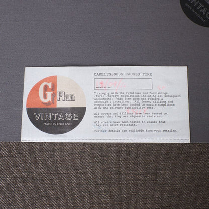 The Sixty Three 2シーターソファ