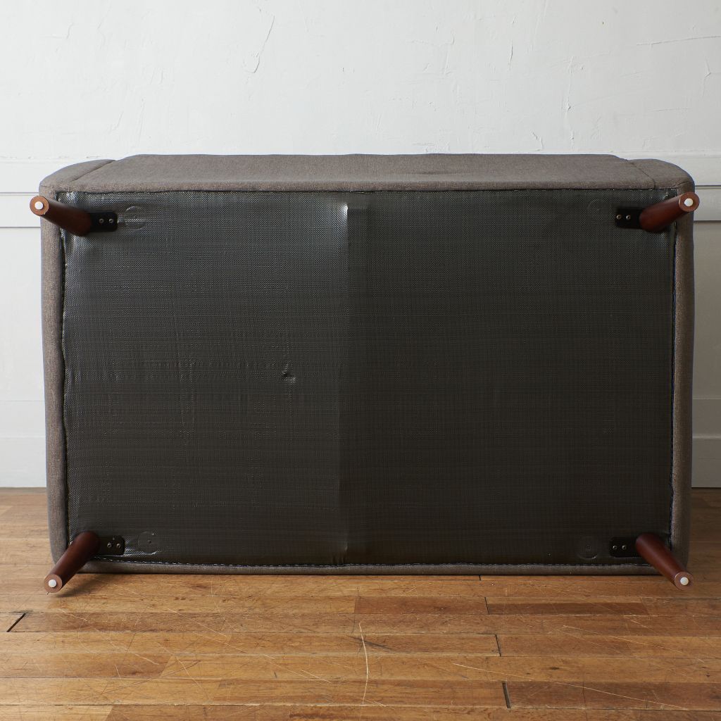 The Sixty Three 2シーターソファ