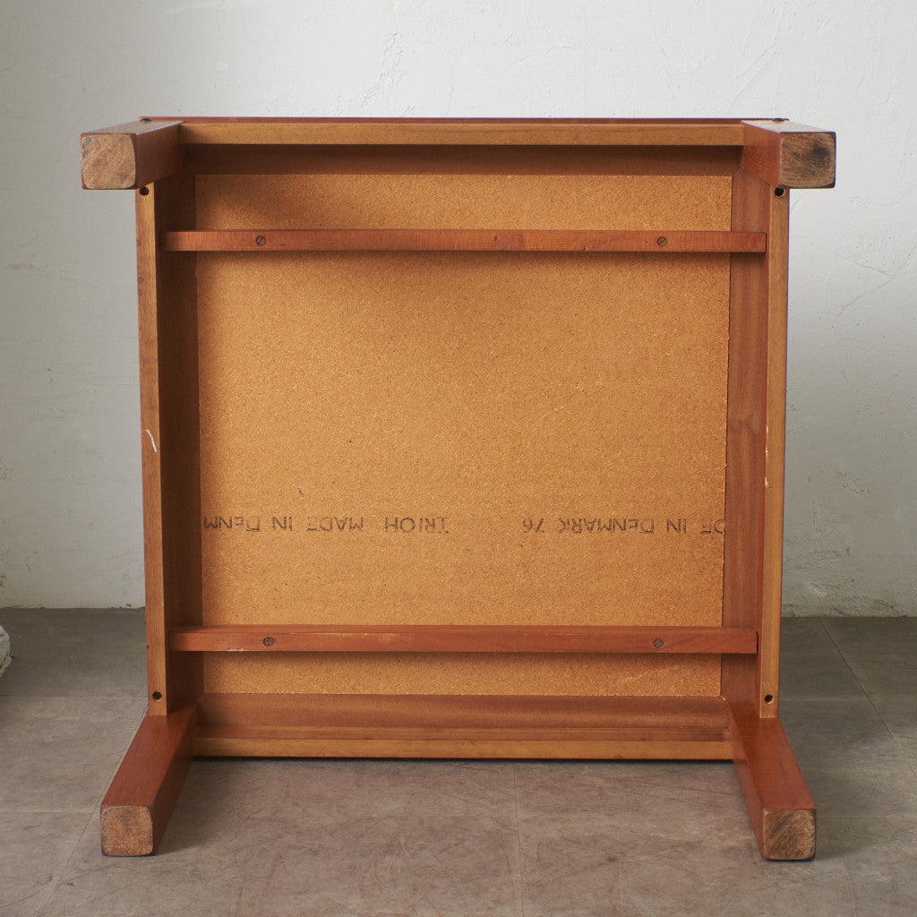 デンマーク製 ヴィンテージ タイルトップ コーヒーテーブル