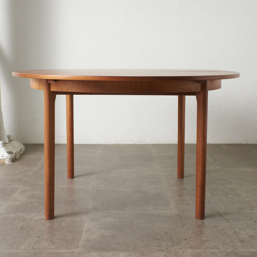 エクステンション ラウンドダイニングテーブル