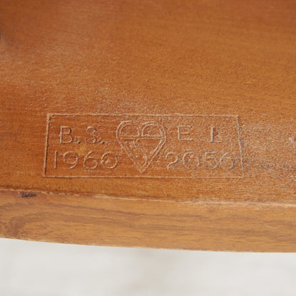 スティックバックチェア