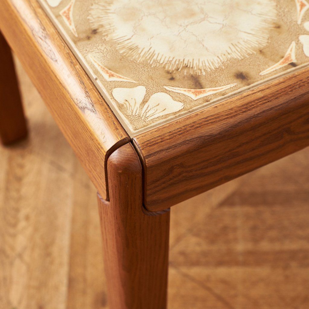 ヴィンテージ タイルトップ ローテーブル (3611D)