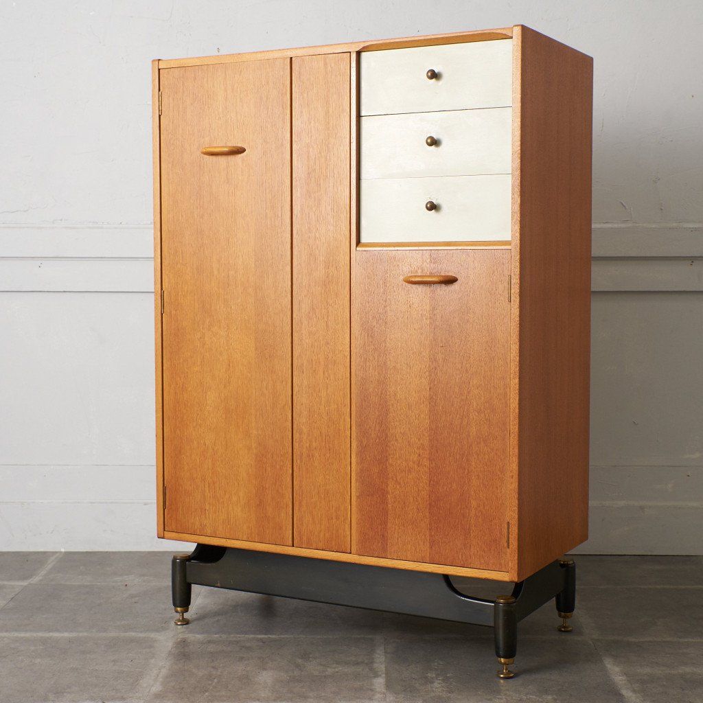 Chinese white トールボーイ ワードローブ (B937)  / 初期ゴールドラベル