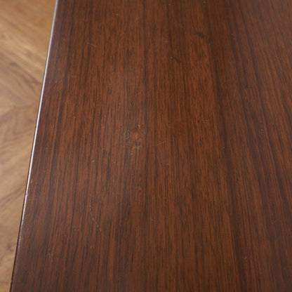 Tola&black ベッドサイドテーブル 206