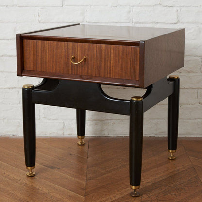 Tola&black ベッドサイドテーブル 206