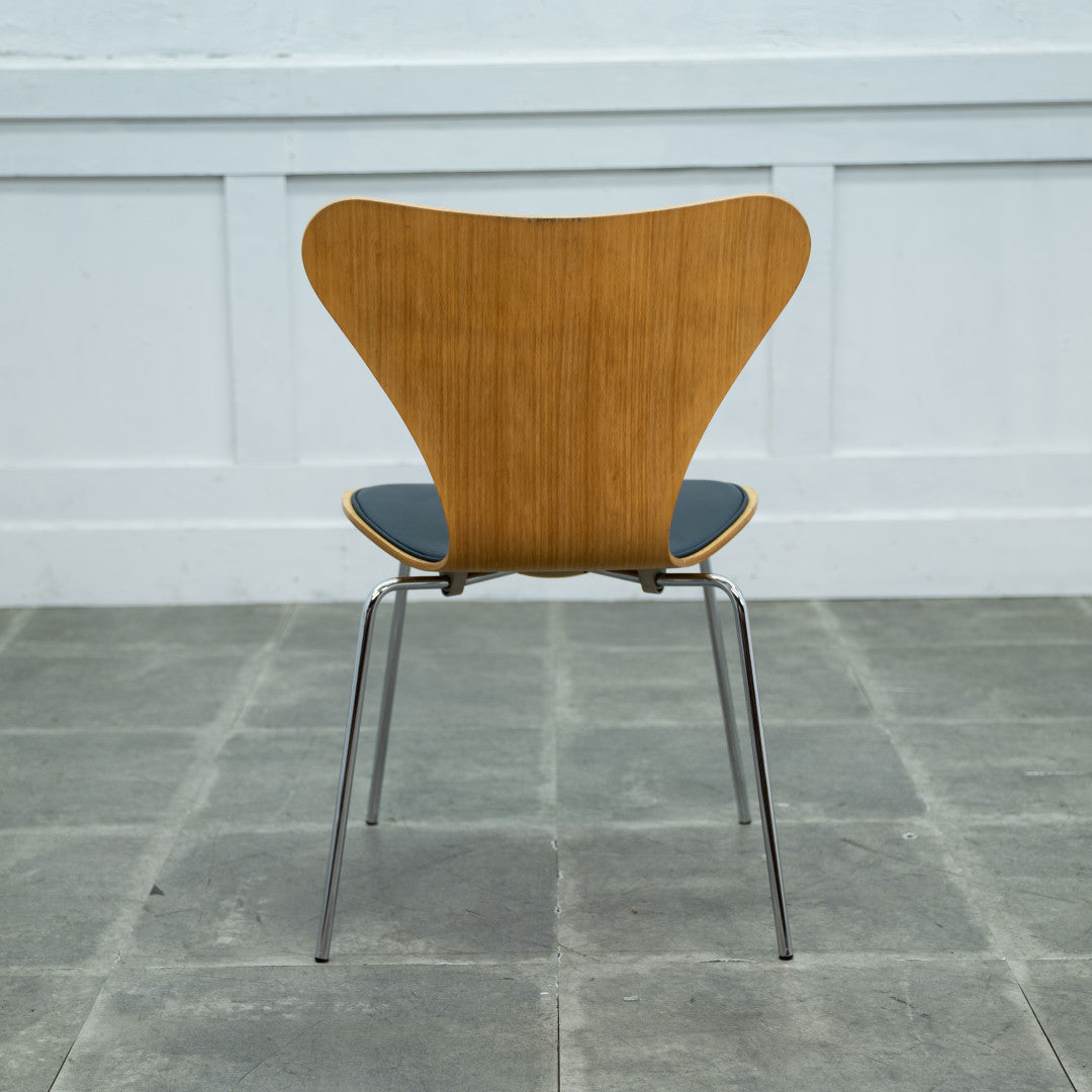 セブンチェア / フロントパディング｜フリッツ・ハンセン Fritz Hansen