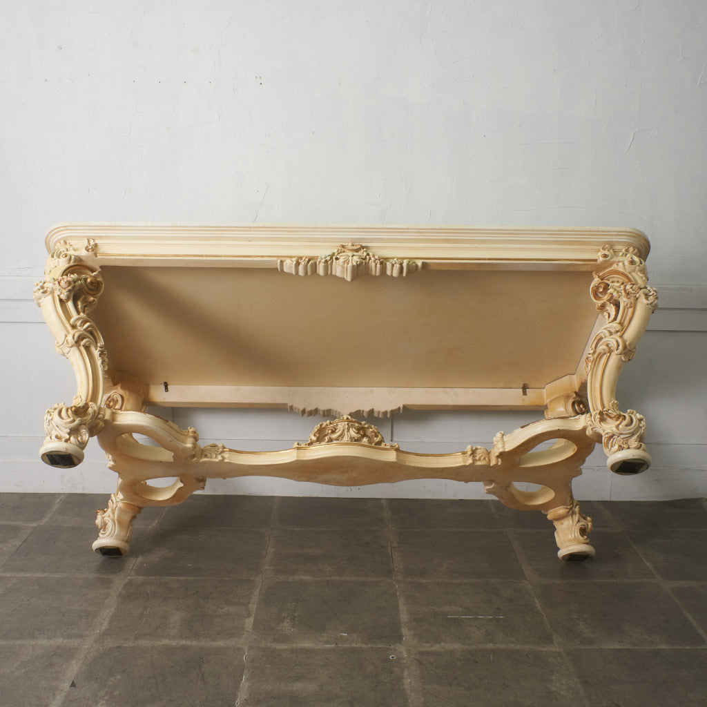 ダイニングテーブル